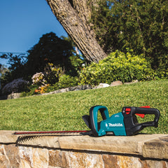 Aparador de Cerca Viva 600Mm Sem Fio 36V Potência 520W Com Resistência Água e Poeira DUH601Z Makita