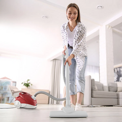Aspirador de Pó BAS1430 1250W Britânia Vermelho Reservatório 1,5L Com Rodinhas e Acessórios 220V