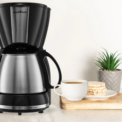 Cafeteira Inox 15 Temp Britânia Com Capacidade 750ML Jarra Inox Colher Dosadora 220V