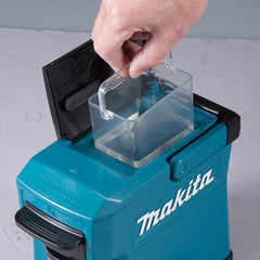 Cafeteira Sem Fio 18V Ideal para Preparo do Café Compatível com Sachê e Pó DCM501Z Makita