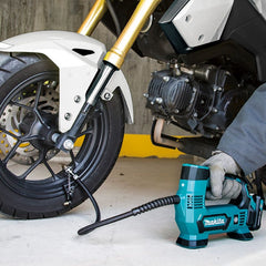 Compressor de Ar Portátil CXT PSI Display Digital Sem Bateria Sem Carregador MP100DZ Makita