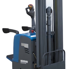Empilhadeira Elétrica Embarcada 1,5T 570X1070 mm Altura 3,0M EHM1530EE Bovenau