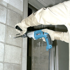 Furadeira de Impacto 3/4'' 1010W Com Punho Limitador de Profundidade Maleta HP2071 110V Makita