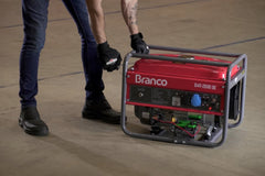 Gerador à Gasolina 2,2Kva Chave Seletora Partida Elétrica B4T-2500SE Branco