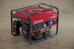 Gerador à Gasolina 2,2Kva Chave Seletora Partida Elétrica B4T-2500SE Branco