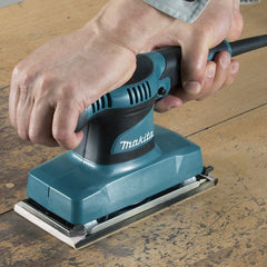 Lixadeira Orbital Industrial 180W Ideal para Madeira Com 6 Folhas de Lixa 9035H 127V Makita