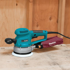 Lixadeira Roto Orbital 150Mm Industrial 310W Com Saco Coletor de Pó BO6030 220V Makita