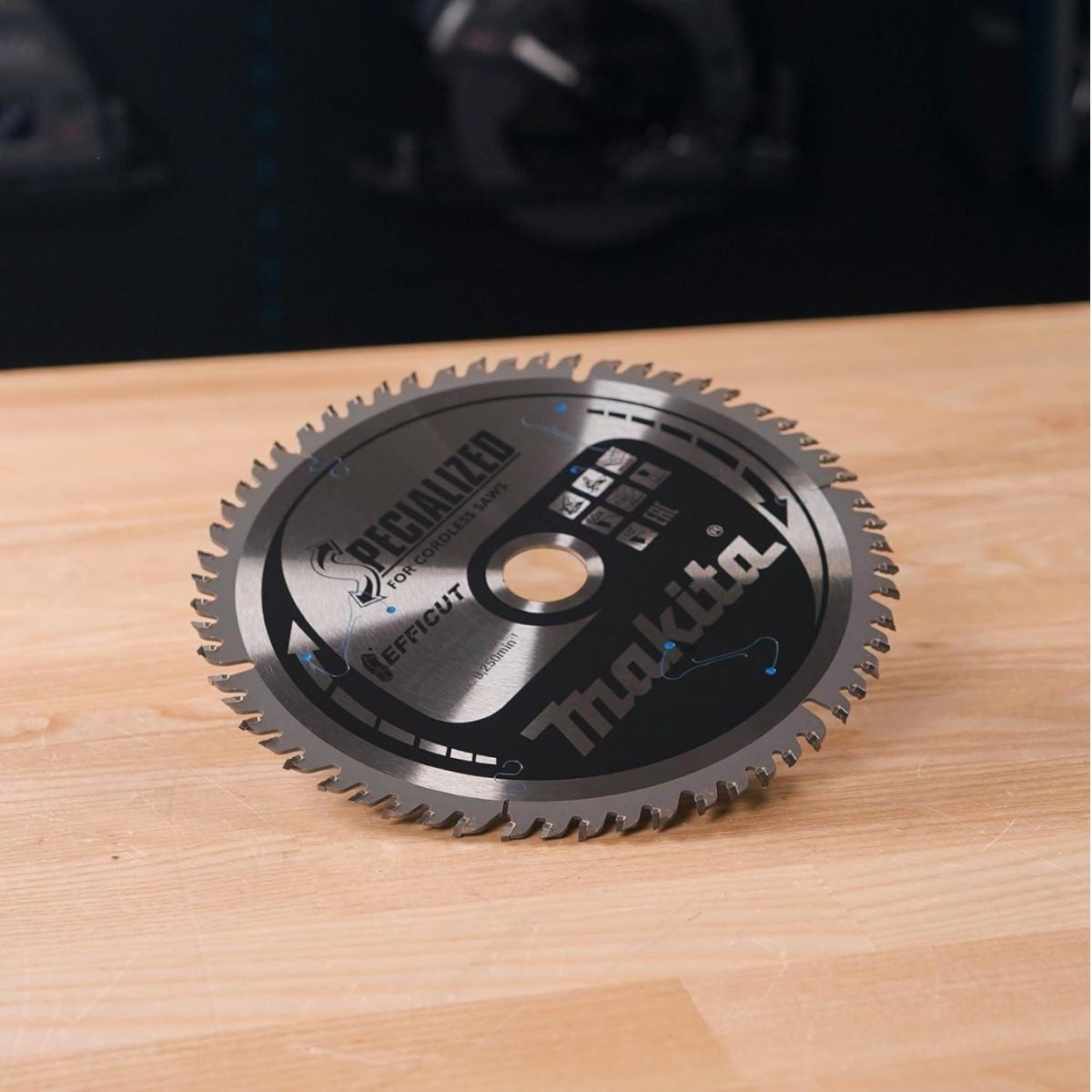 Disco de Serra Efficut 165 mm x 20 mm 60T B-69886 Makita - Guimepa