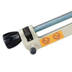 Conjunto Morsa Horizontal Makita 122930-6 para Fixação em Bancada de Serra Esquadria Segurança
