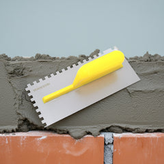 Desempenadeira Aço Dentada 12 x 28 cm Cabo Plástico Tradestar