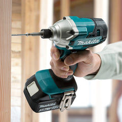 Parafusadeira de Impacto Torque 155N,M Sem Bateria Sem Carregador DTD156Z Makita