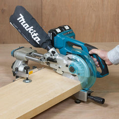 Serra Circular de Esquadria 190Mm Sem Fio 36V Com 2 Baterias Carregador Lâmina DLS714PF2 220V Makita