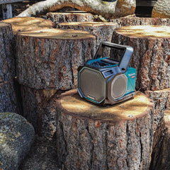 Caixa de Som Portátil Rádio a Bateria Makita MR014GZ Bluetooth Resistente a Pó e Água Obra