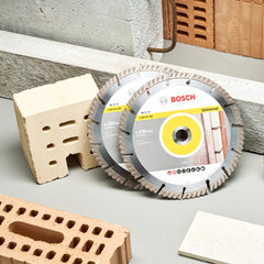 Disco De Corte Bosch Standard Universal 230X22,23X2,5X10mm