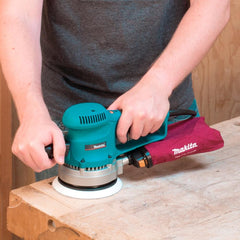 Lixadeira Roto Orbital 150Mm Industrial 310W Com Saco Coletor de Pó BO6030 220V Makita