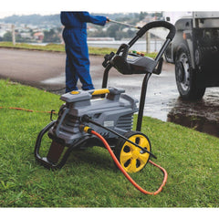 Lavadora de Alta Pressão 2100W 2300psi 10m Tramontina Master 220V Jato Regulável com 5 Bicos