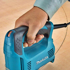 Serra Tico-Tico 65mm 450W 3100 GPM Encaixe T Adaptável Coletor com Chave Lamina 4327 220V Makita