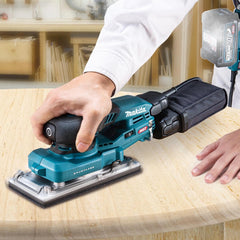 Lixadeira Orbital Makita 40V BO007CGZ XGT Base Retangular Sem Bateria e Carregador