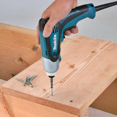 Parafusadeira de Impacto Industrial 230W Torque 100N.m Com Bit Phillips TD0100 220V Makita