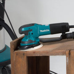 Lixadeira Roto Orbital 150Mm Industrial 750W Com Punho 3 Lixas Protetor Maleta BO6050J 127V Makita