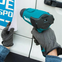 Soprador Térmico 1800W 600°C Com Maleta 2 Níveis de Temperatura e 3 Velocidades HG6030K 220V Makita