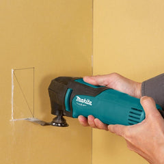 Multiferramenta Oscilante Industrial 200W Lixar Desbastar Cortar Encaixe OIS M9800BKX2 220V Makita