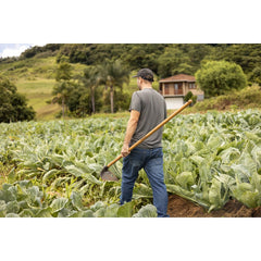 Enxada Larga 1,5 Tramontina em Aço com Cabo de Madeira 130 cm Ideal para Jardinagem e Construção Civil