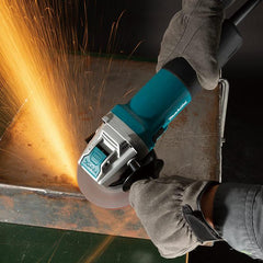 Esmerilhadeira Angular 125Mm X-Lock Industrial 1400W Com Punho Lateral Protetor GA5080R 220V Makita