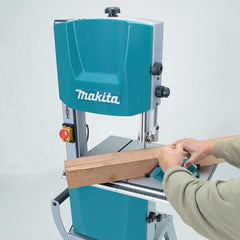 Serra Fita de Bancada Industrial 900W Com Iluminação Guia Reta e de Ângulo LB1200F 110V Makita