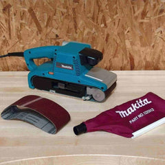 Lixadeira de Cinta 100Mm 1010W Ideal para Madeira Metal Com Coletor de Pó 9404 110V Makita