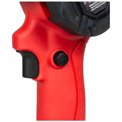 Mini Motosserra de Poda a Bateria Toyama TBT18MC46-K2 18V Sabre 4 Pol Kit 2 Baterias Carregador Correntes Maleta