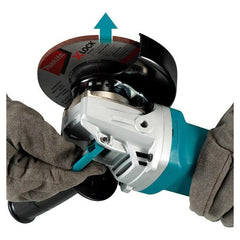 Esmerilhadeira Angular 125Mm X-Lock Industrial 1400W Com Punho Lateral Protetor GA5080R 220V Makita