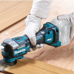 Multiferramenta Oscilante Makita 40V TM001GZ Sem Bateria e Carregador