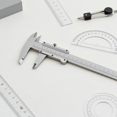 Paquímetro Analógico 6''-150 mm Tradestar
