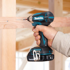 Parafusadeira de Impacto Torque 140N.m Resistência Água e Poeira DTD157Z Makita