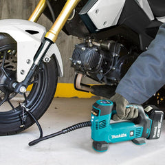 Compressor de Ar Portátil 161 PSI Sem Bateria Sem Carregador DMP181Z Makita