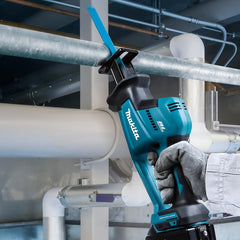 Serra Sabre Sem Fio 18V Portátil Com 2 Baterias Carregador Maleta 3 Lâminas DJR189RTJ Makita