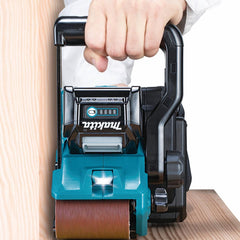 Lixadeira de Cinta Profissional Makita 76mm 40V BS001GM201 2 Baterias Carregador Mak-pac 4
