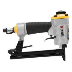 Grampeadora Pneumática 21GA 6-16mm 125 Grampos Alumínio Robusta Denzel PS8016