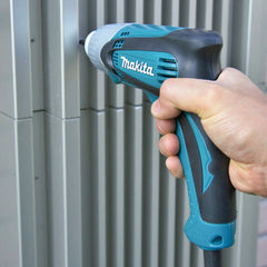Parafusadeira de Impacto Industrial 230W Torque 100N.m Com Bit Phillips TD0100 220V Makita