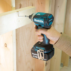 Parafusadeira de Impacto Torque 175N.m Sem Bateria Sem Carregador DTD154Z Makita