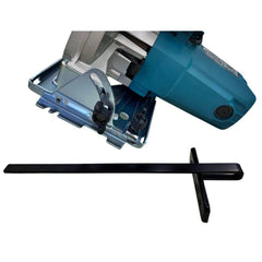 Serra Circular 185mm 1600W 5500 RPM Madeira Ajuste Angulo com Disco e Guia HS7010 220V Makita
