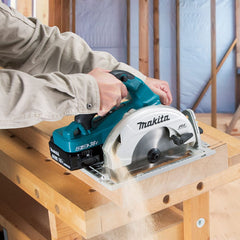 Serra Circular 185Mm Sem Fio 36V Com 2 Baterias Carregador Disco Maleta DHS780PT2J 127V Makita