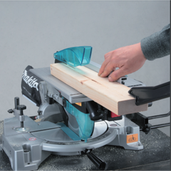 Serra Esquadria de Bancada 260Mm 1650W Com Esquadro Coletor de Pó Lâmina LH1040 220V Makita