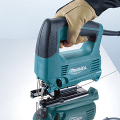 Serra Tico-Tico 450W Com Lâmina TCT Guia Reta Chave Allen M4301B 220V Makita