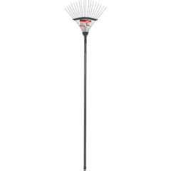 Vassoura Para Jardim Metálica 18 Dentes Com Cabo Palheta Reg